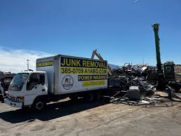 Best Retail Junk Removal  in Ronceverte, WV